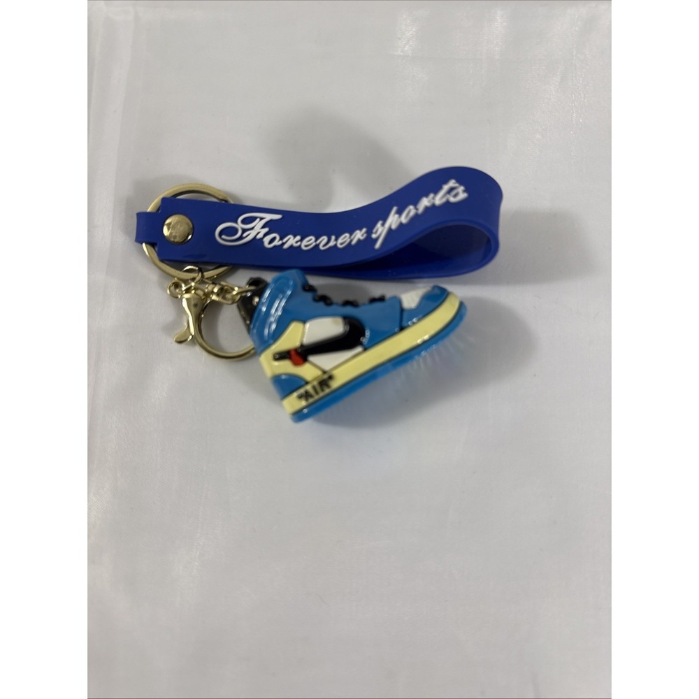 SNEAKER KEYCHAIN AKA NIKE AIRFORCE ONE NEW COLLECTABLE JORDAN NBA US SELLER